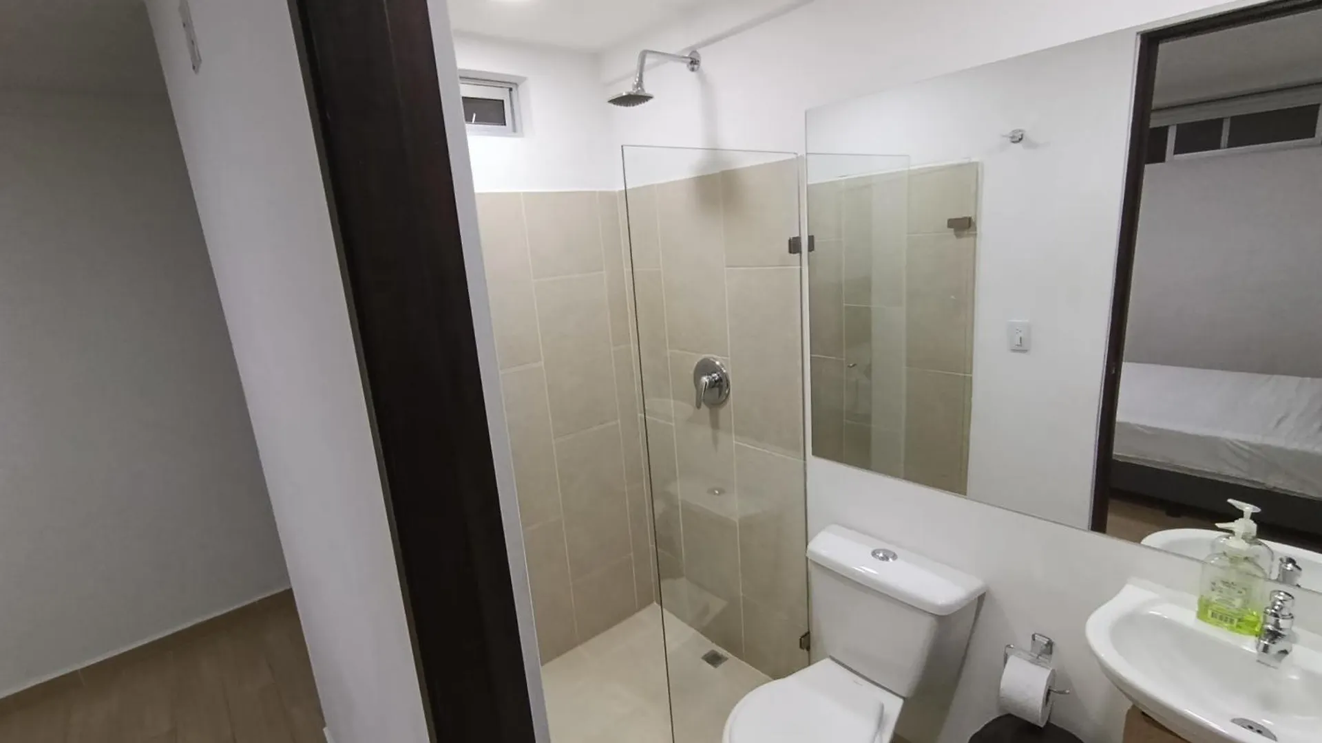Konukevi Cloud9H Otel Medellín