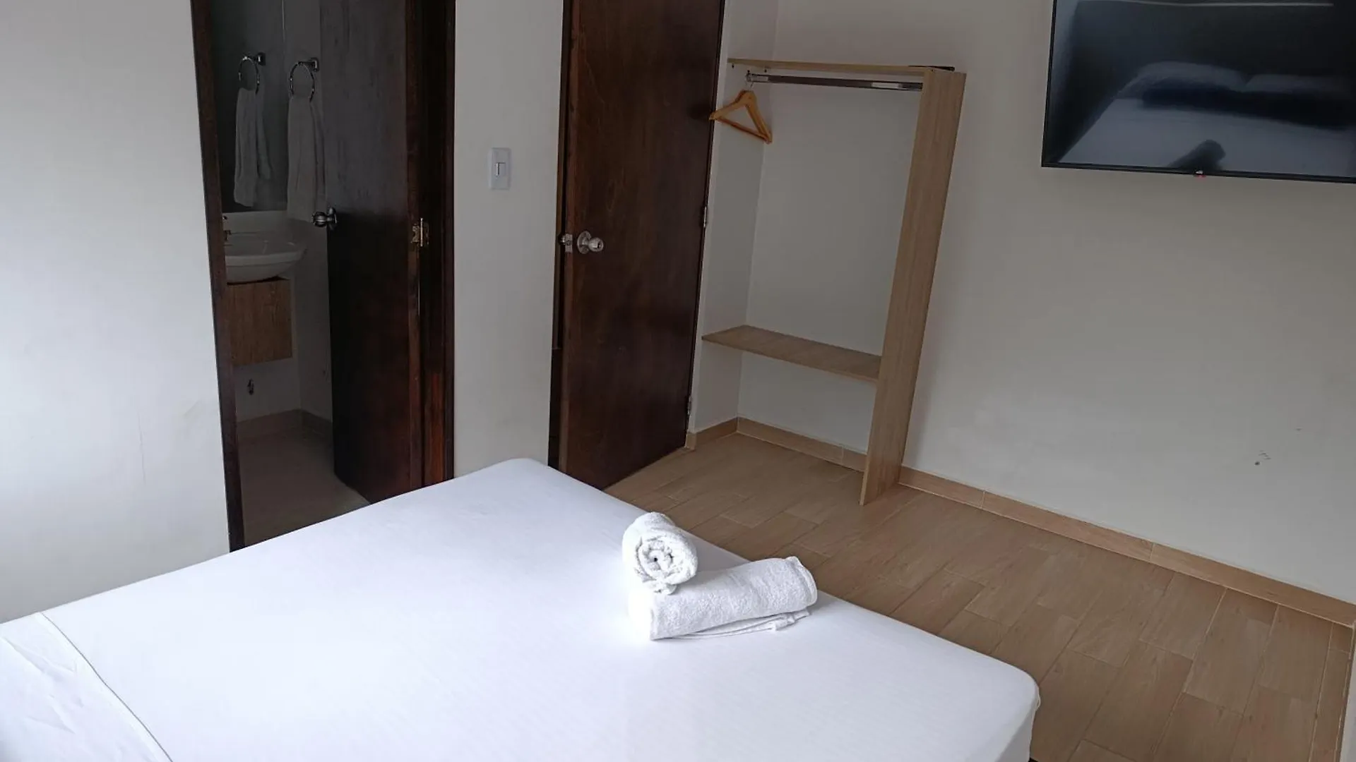 Cloud9H Otel Medellín Konukevi