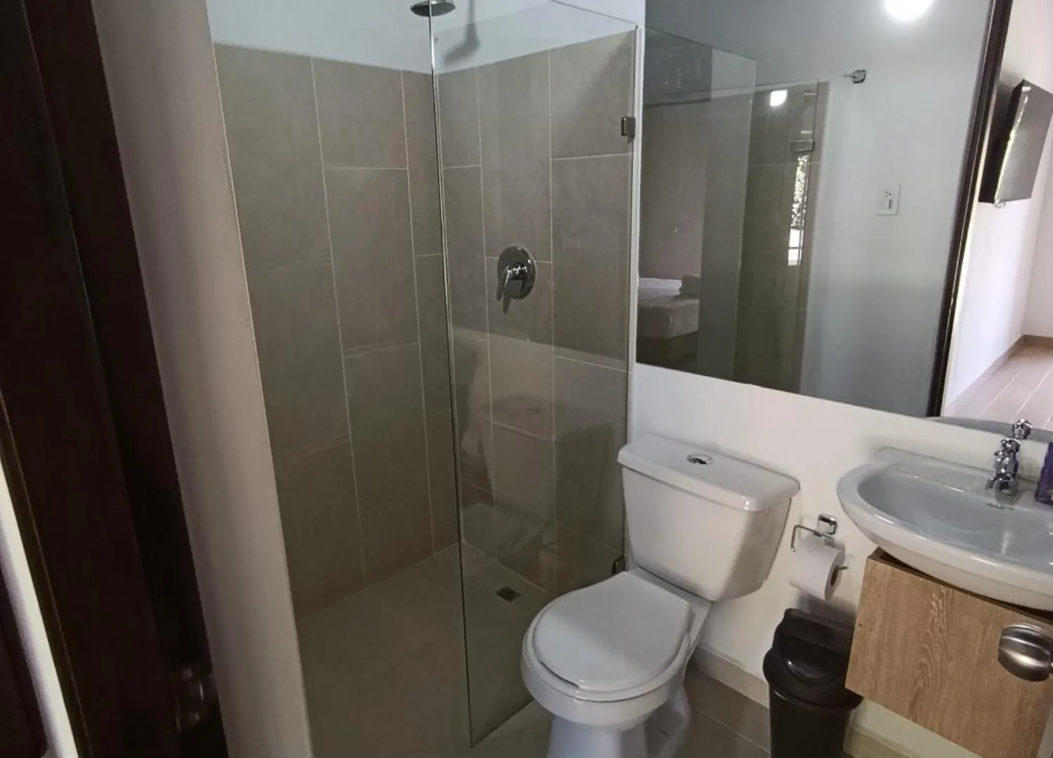 Cloud9H Otel Medellín Kolombiya